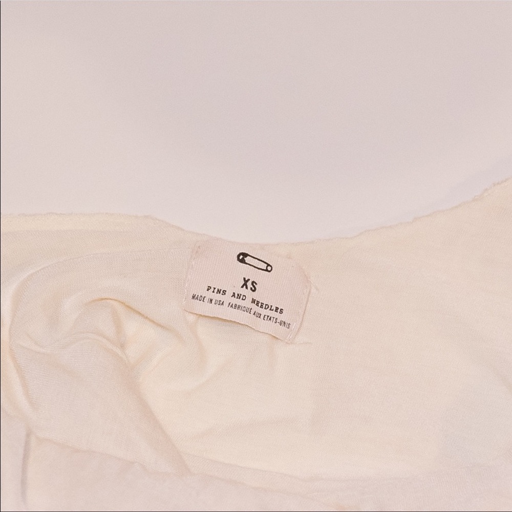 🌻Urban Outfitters Lace Halter Top Ivory - Picture 5 of 5